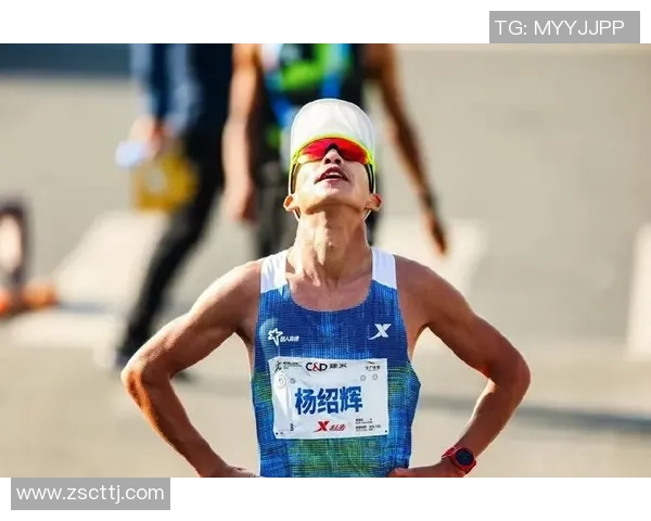 十五运男人马拉松演出“诸神之战”，云南选手高鹏窘境夺银